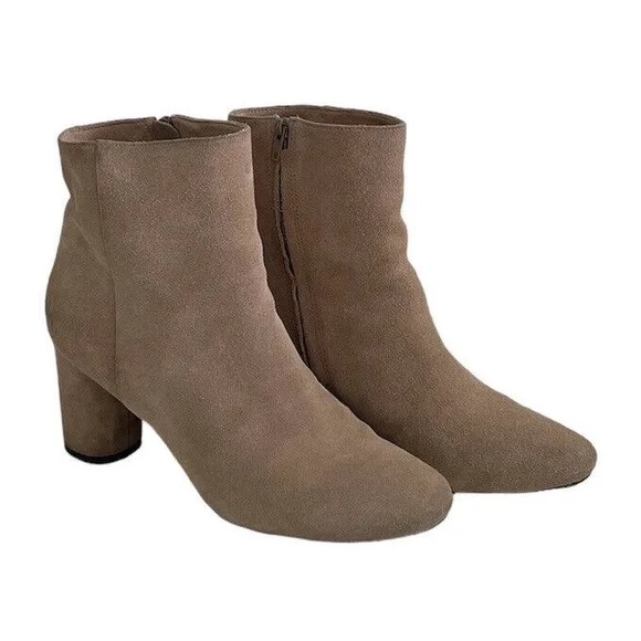 Banana Republic Suede Ankle Boot - Tan - Picture 4 of 7